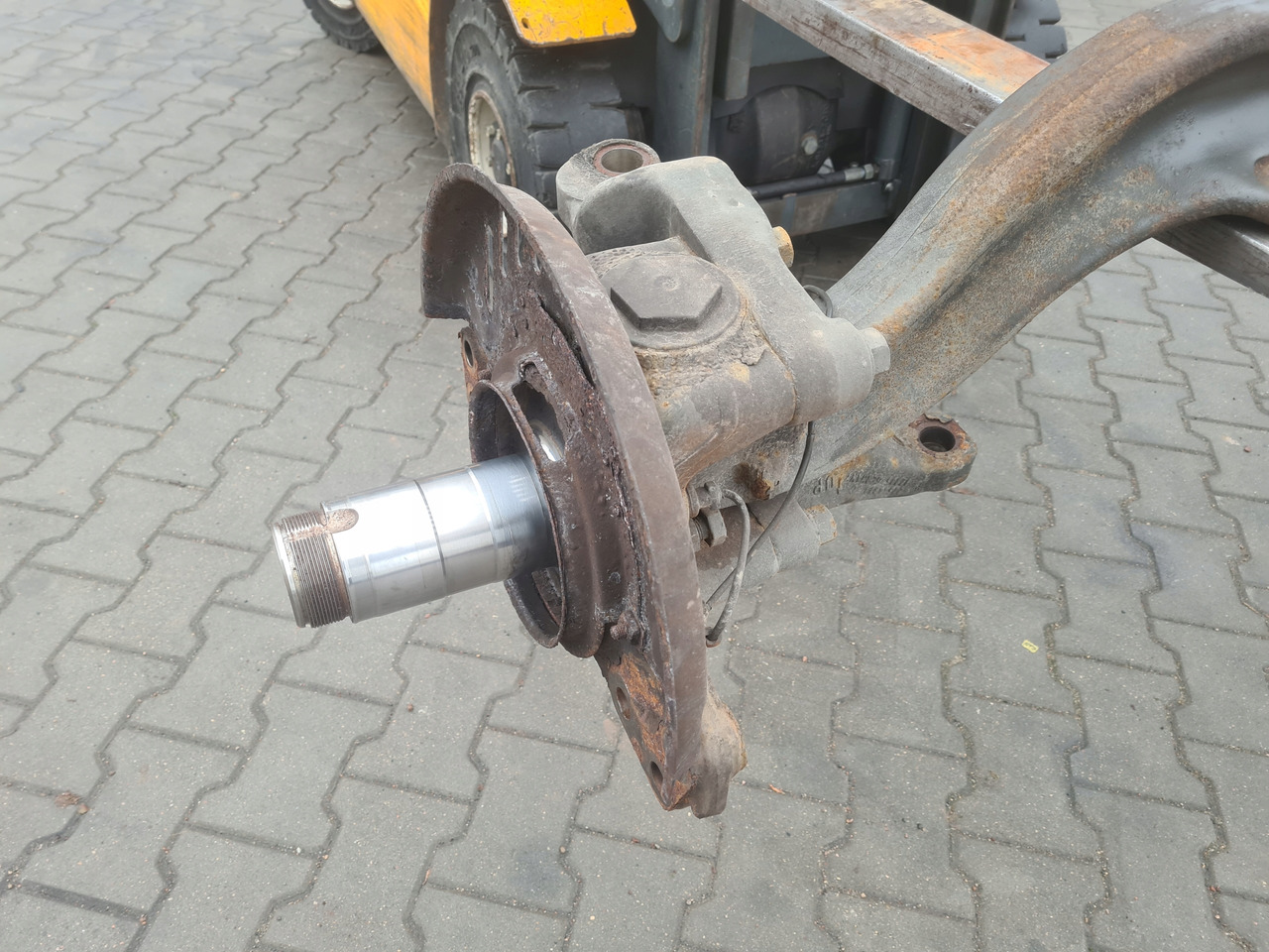 VOLVO BELKA OŚ PRZEDNIA ZWROTNICE FI 78 LOW DECK RENAULT GAMA T VOLVO FH 4 FH 16 - Вісь та запчастини в категорії Вантажівки: фото 2 VOLVO BELKA OŚ PRZEDNIA ZWROTNICE FI 78 LOW DECK RENAULT GAMA T VOLVO FH 4 FH 16 - Вісь та запчастини в категорії Вантажівки: фото 2