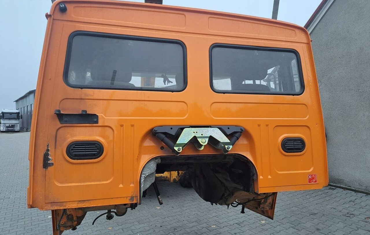 VOLVO KABINA KOMPLETNA DZIENNA VOLVO FL 6 00-06 - Кабіна в категорії Вантажівки: фото 5 VOLVO KABINA KOMPLETNA DZIENNA VOLVO FL 6 00-06 - Кабіна в категорії Вантажівки: фото 5