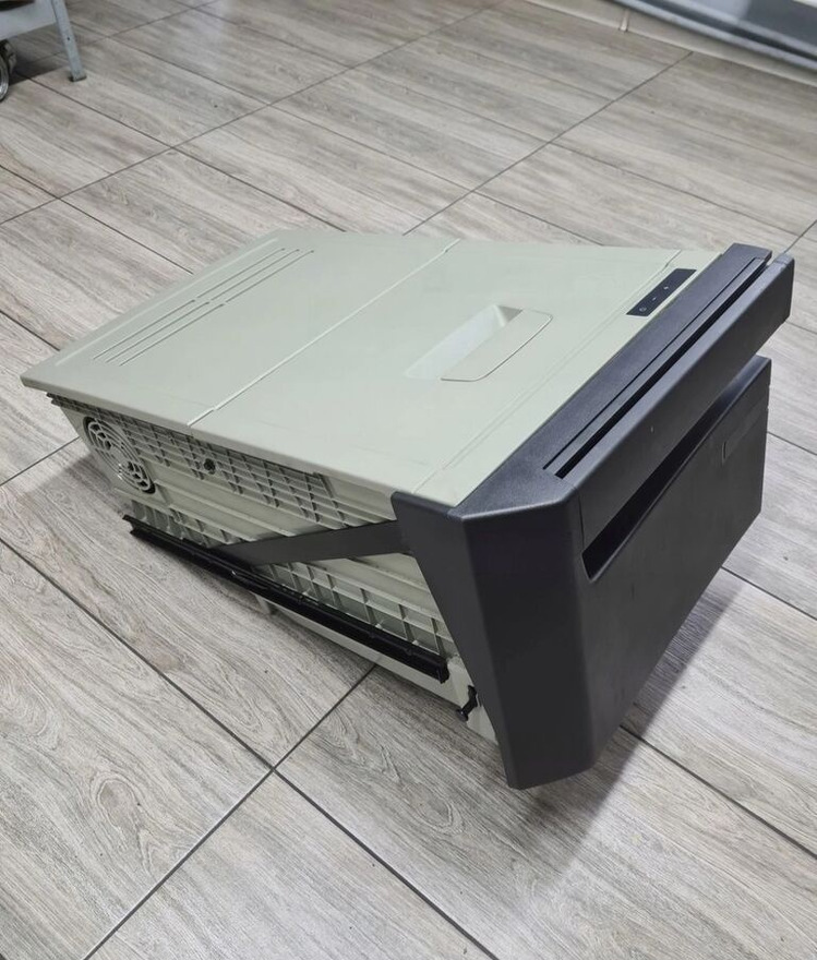 VOLVO LODÓWKA CHŁODZIARKA VOLVO FH 4 FH 5 EURO 6 - Кабіна й інтер'єр в категорії Вантажівки: фото 4 VOLVO LODÓWKA CHŁODZIARKA VOLVO FH 4 FH 5 EURO 6 - Кабіна й інтер'єр в категорії Вантажівки: фото 4