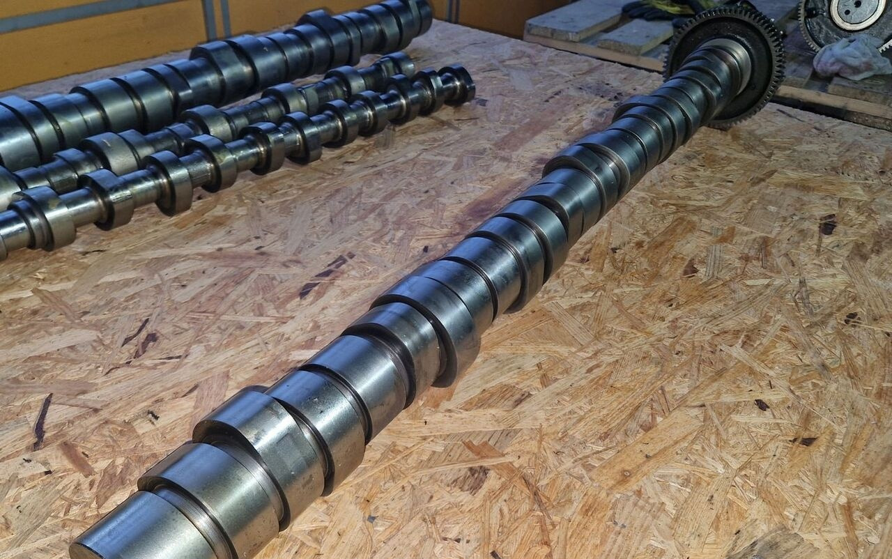 VOLVO WAŁEK ROZRZĄDU VOLVO FH 12 RENAULT MAGNUM DXI 12 8148524 - Розподільний вал в категорії Вантажівки: фото 2 VOLVO WAŁEK ROZRZĄDU VOLVO FH 12 RENAULT MAGNUM DXI 12 8148524 - Розподільний вал в категорії Вантажівки: фото 2