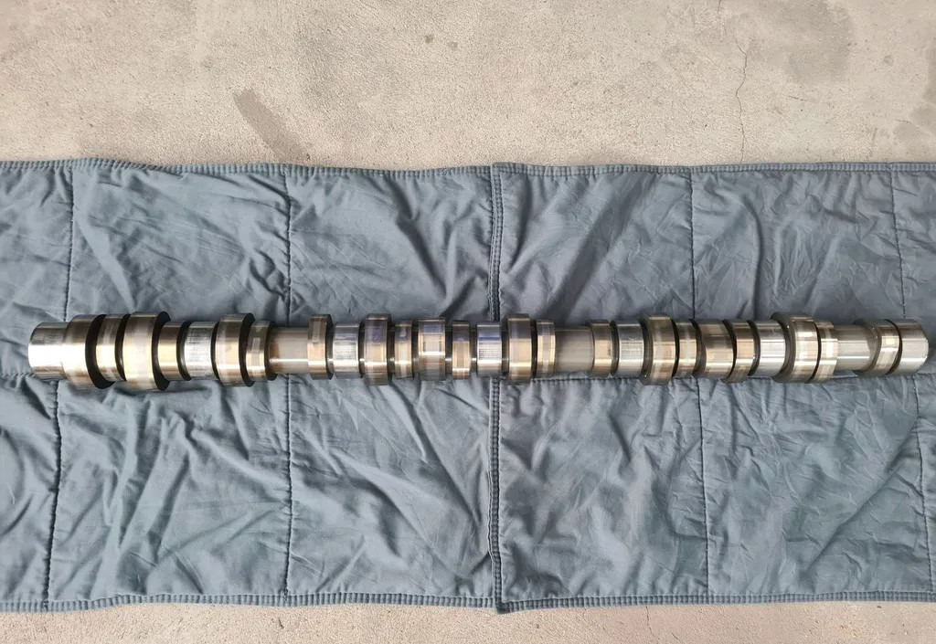 VOLVO WAŁEK ROZRZĄDU VOLVO FH 4 FM 4 D13K RENAULT GAMA T DTI 13 COMMON RAIL - Розподільний вал: фото 1 VOLVO WAŁEK ROZRZĄDU VOLVO FH 4 FM 4 D13K RENAULT GAMA T DTI 13 COMMON RAIL - Розподільний вал: фото 1