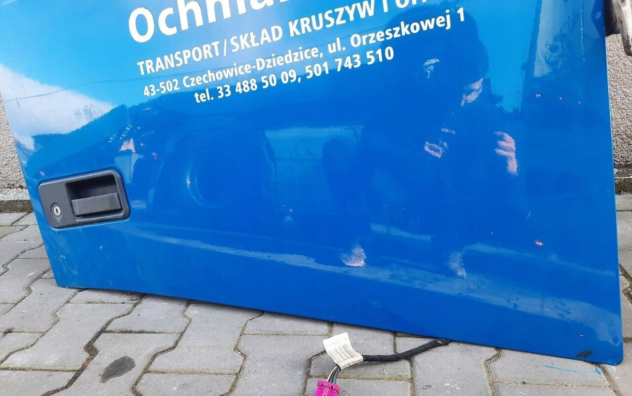 Volvo FH 12 13 - Двері та запчастини в категорії Вантажівки: фото 3 Volvo FH 12 13 - Двері та запчастини в категорії Вантажівки: фото 3