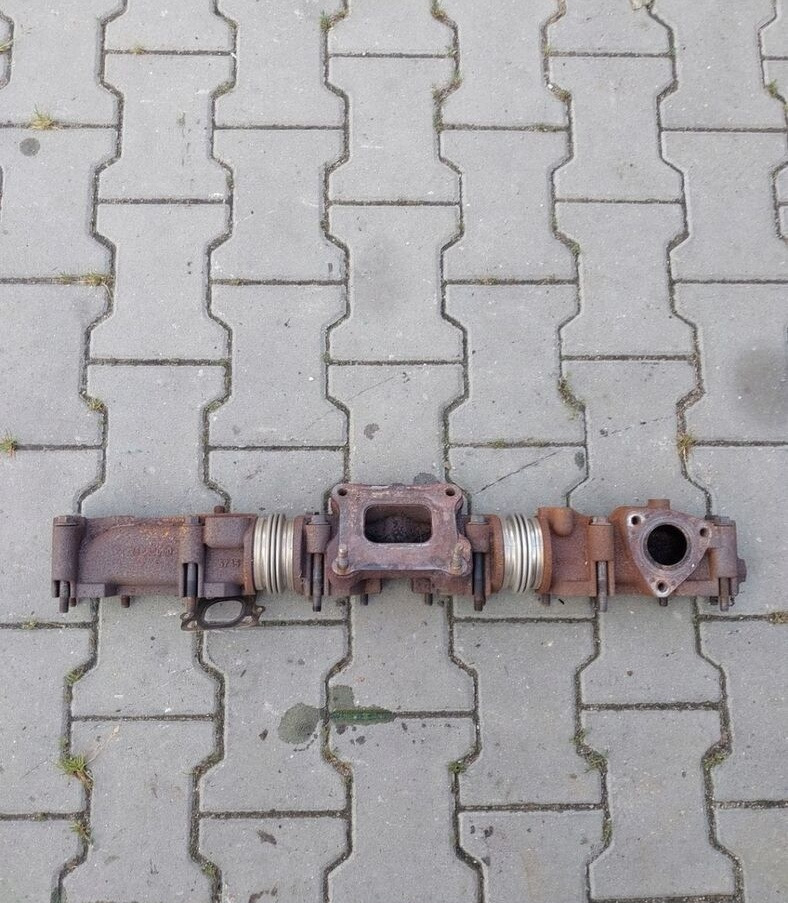 Volvo KOLEKTOR WYDECHOWY VOLVO FL RENAULT GAMA D8K - Випускний колектор в категорії Вантажівки: фото 2 Volvo KOLEKTOR WYDECHOWY VOLVO FL RENAULT GAMA D8K - Випускний колектор в категорії Вантажівки: фото 2