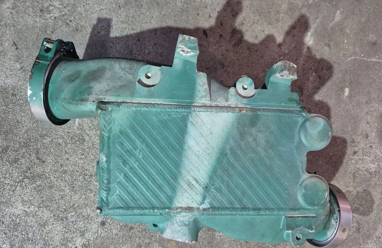 Volvo SPALIN EGR FH 4 FH 16 EURO 6 22281909 Volvo SPALIN EGR VOLVO FH 4 FH 16 EURO 6 22281909 - Інтеркулер в категорії Вантажівки: фото 3 Volvo SPALIN EGR FH 4 FH 16 EURO 6 22281909 Volvo SPALIN EGR VOLVO FH 4 FH 16 EURO 6 22281909 - Інтеркулер в категорії Вантажівки: фото 3