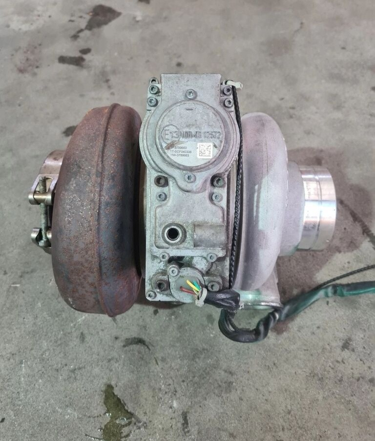 Volvo TURBINA TURBOSPRĘŻARKA FH 16 D16K 750 EURO 6 3789660 HW-3789663 Volvo VOLVO FH 16 D16K 750 EURO 6 3789660 HW-3789663 - Турбіна в категорії Вантажівки: фото 1 Volvo TURBINA TURBOSPRĘŻARKA FH 16 D16K 750 EURO 6 3789660 HW-3789663 Volvo VOLVO FH 16 D16K 750 EURO 6 3789660 HW-3789663 - Турбіна в категорії Вантажівки: фото 1