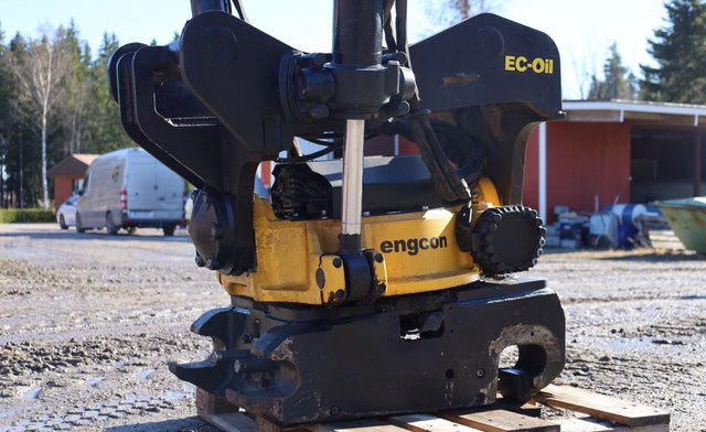 EngconEngcon EC233S-QS80-SS10 - Тилтротатор: фото 5 EngconEngcon EC233S-QS80-SS10 - Тилтротатор: фото 5