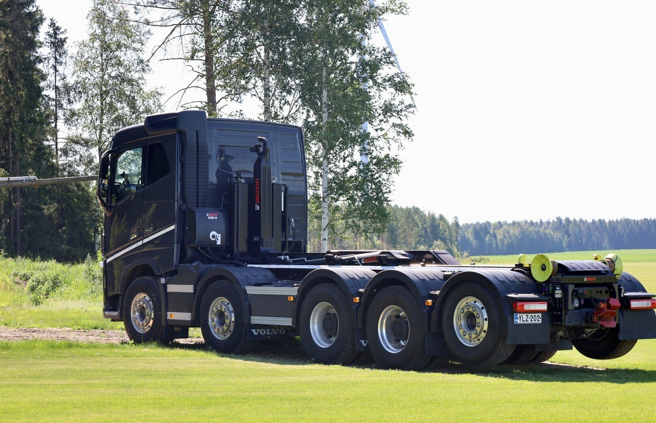Volvo FH16 750 10X4 - Гаковий мультиліфт вантажівка: фото 3 Volvo FH16 750 10X4 - Гаковий мультиліфт вантажівка: фото 3