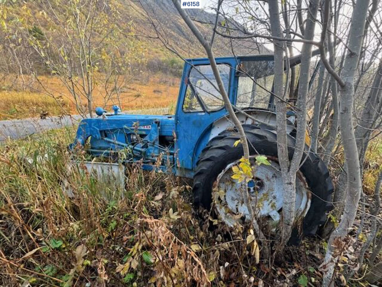 1973 Ford 4000 tractor backhoe. Repair.object - Трактор: фото 3 1973 Ford 4000 tractor backhoe. Repair.object - Трактор: фото 3