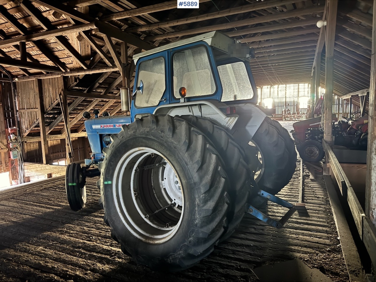 1975 Ford 5000 w/ Twin Wheels - Трактор: фото 4 1975 Ford 5000 w/ Twin Wheels - Трактор: фото 4