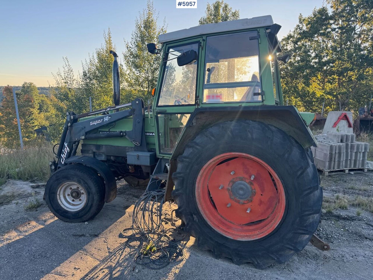 1982 Fendt 306LS 4x2 with front loader - Трактор: фото 4 1982 Fendt 306LS 4x2 with front loader - Трактор: фото 4