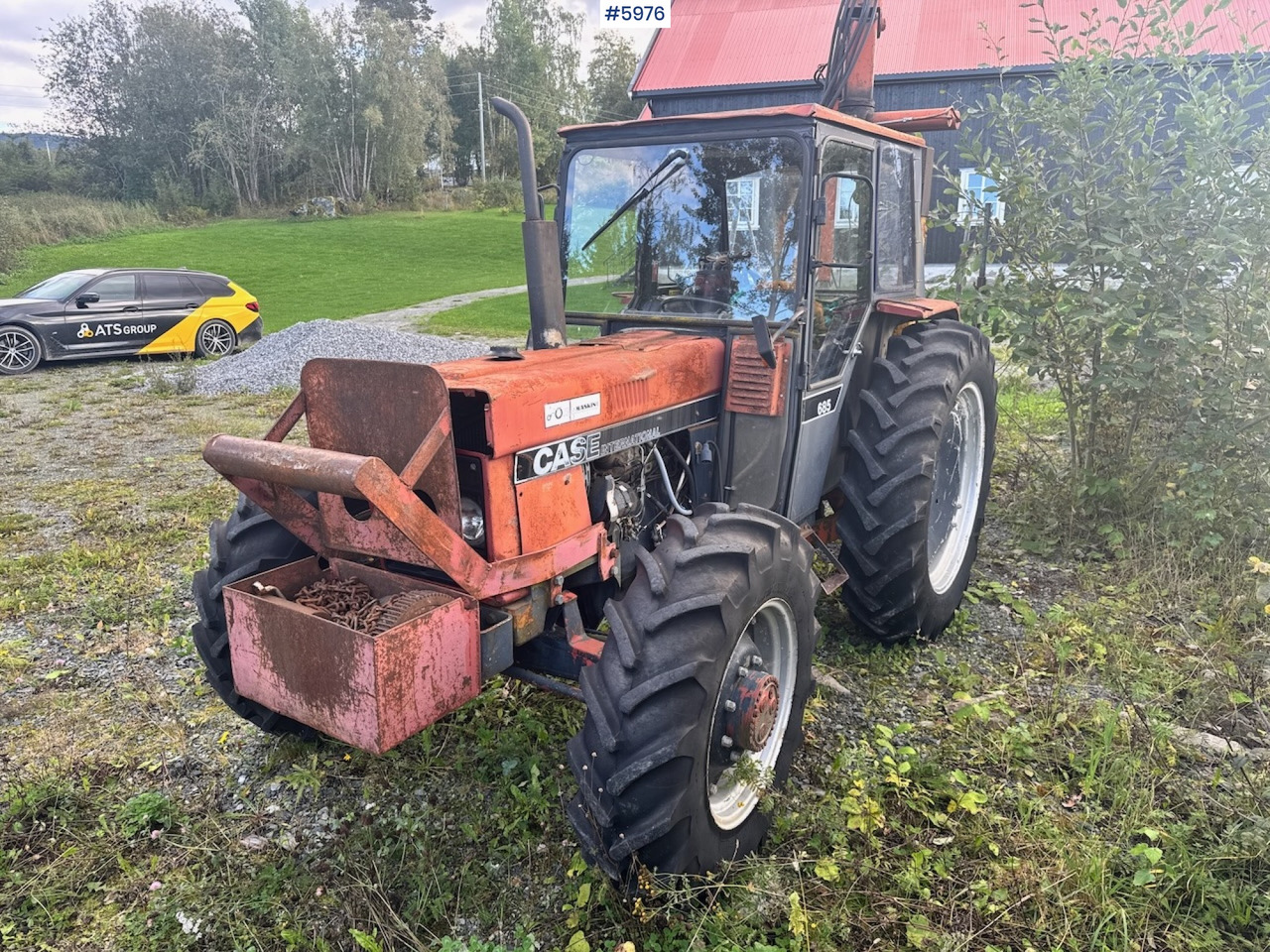 1985 Case International 685 with Log Trailer - Трактор: фото 1 1985 Case International 685 with Log Trailer - Трактор: фото 1