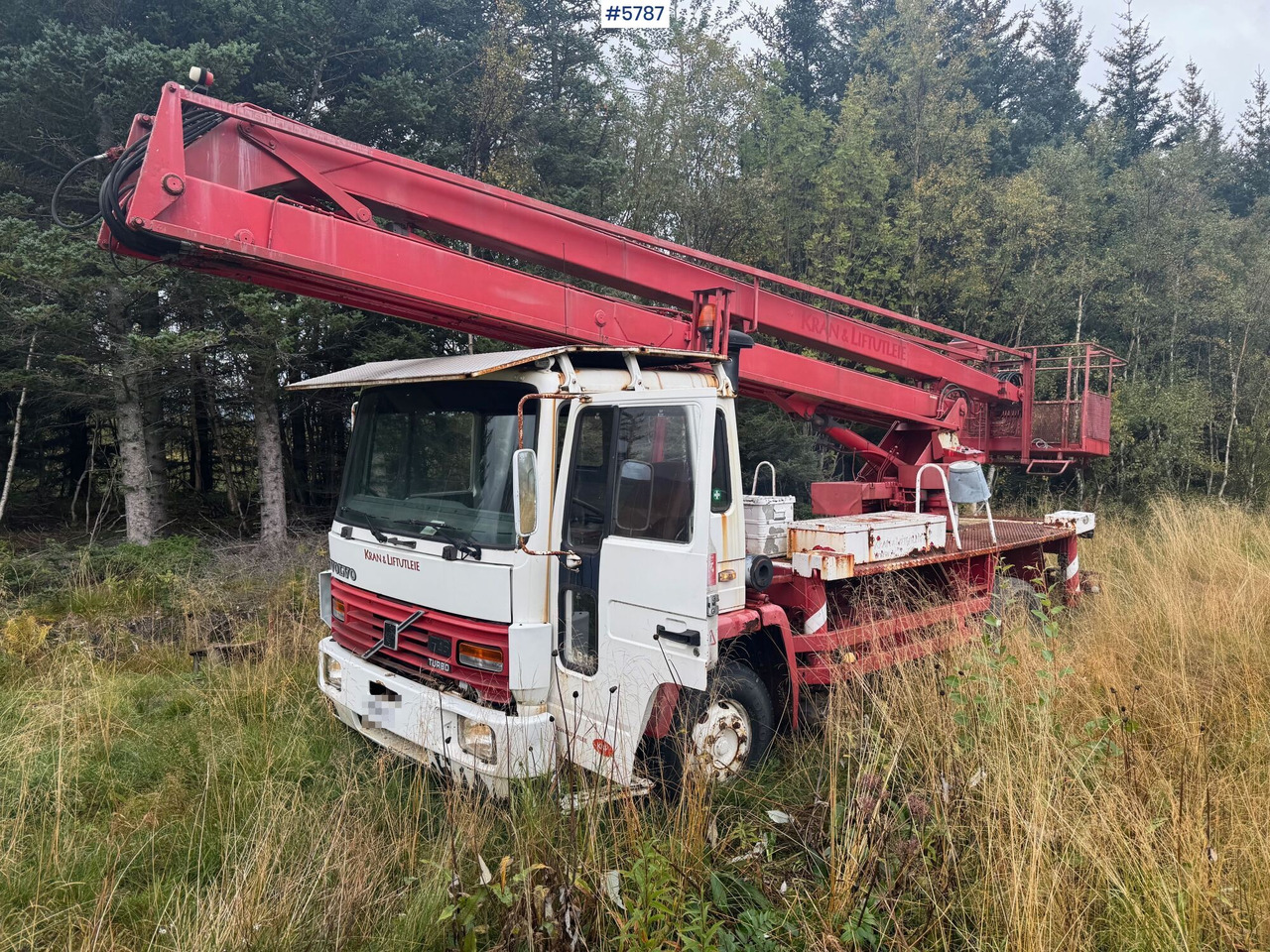 1986 Volvo FL614 with Lift. SEE VIDEO! - Автовишка: фото 1 1986 Volvo FL614 with Lift. SEE VIDEO! - Автовишка: фото 1