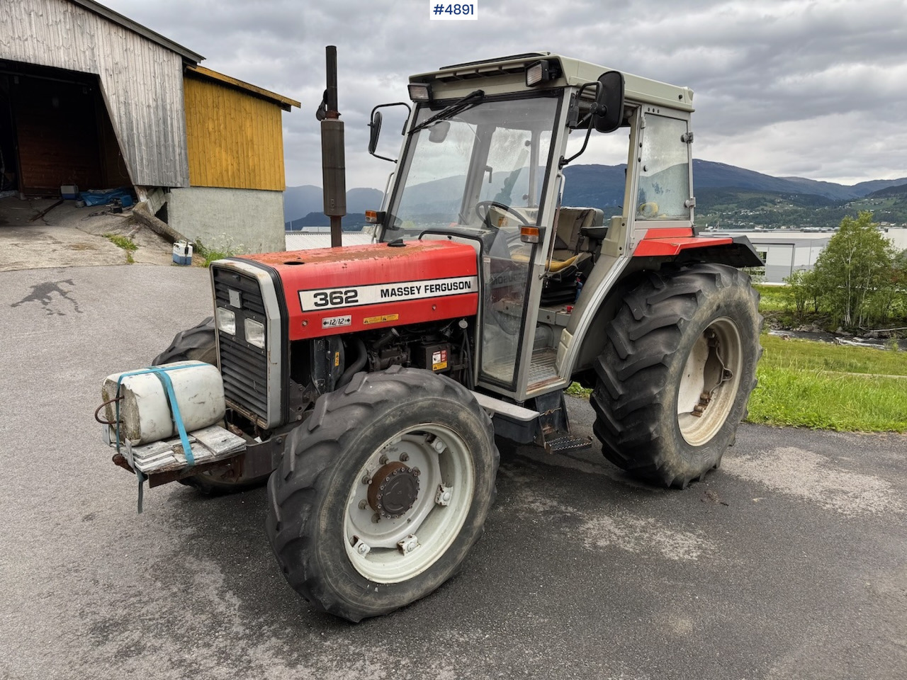 1993 Massey Ferguson 362 - Трактор: фото 1 1993 Massey Ferguson 362 - Трактор: фото 1