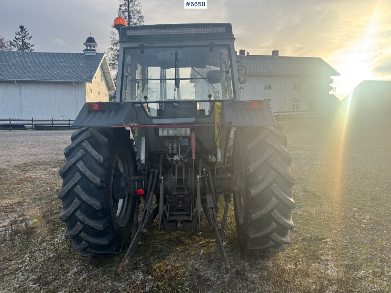1995 Massey Ferguson 390T w/ Front Loader. - Трактор: фото 5 1995 Massey Ferguson 390T w/ Front Loader. - Трактор: фото 5