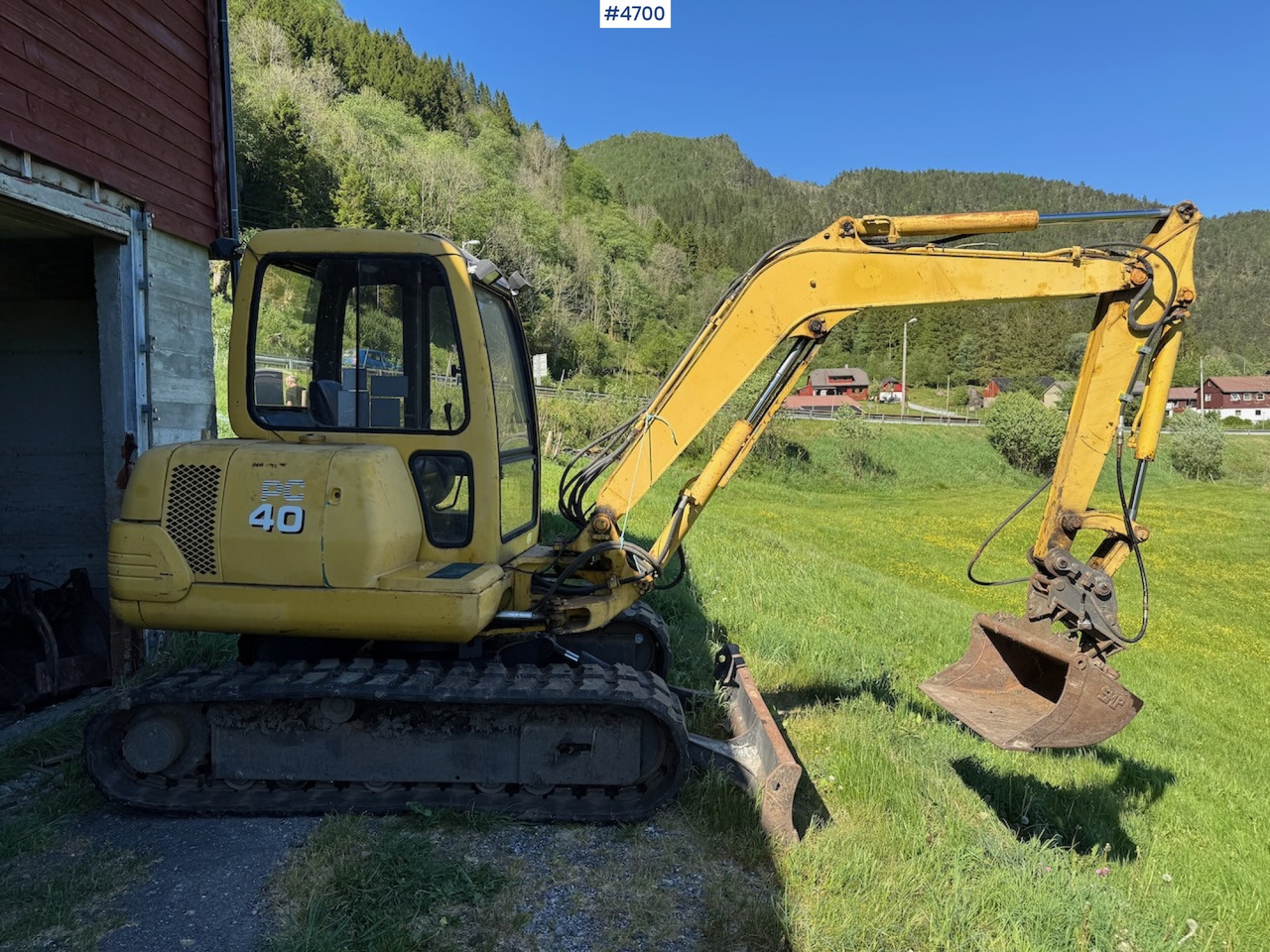1997 Komatsu PC40-7. (Few hours). - Екскаватор: фото 4 1997 Komatsu PC40-7. (Few hours). - Екскаватор: фото 4