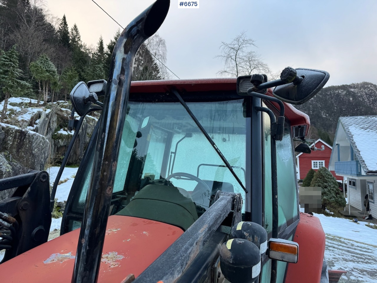 1997 New Holland L 85 w/ front loader. - Трактор: фото 5 1997 New Holland L 85 w/ front loader. - Трактор: фото 5