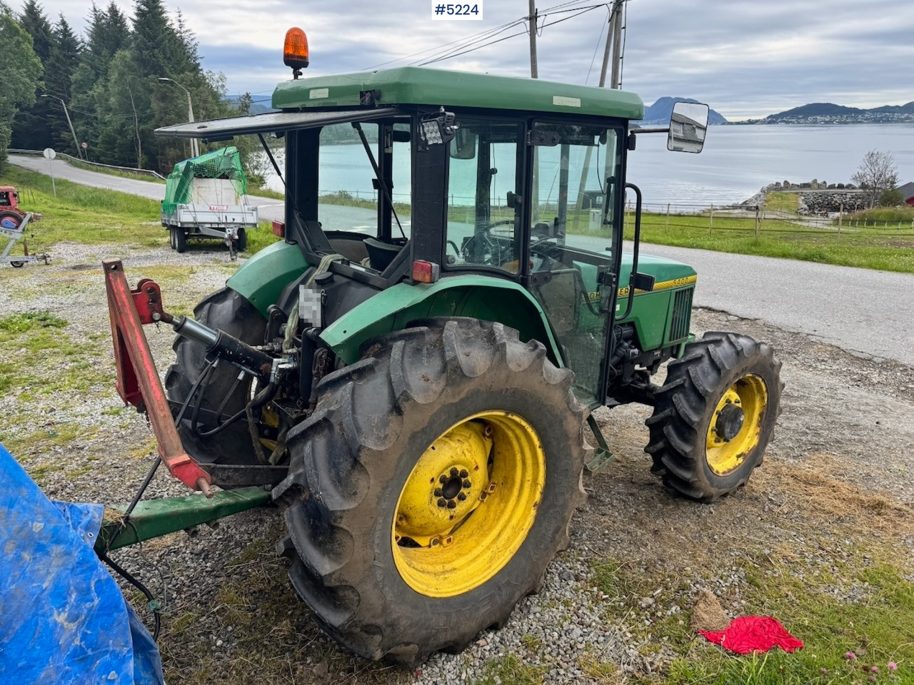 1998 John Deere 5400 4x4 Tractor. 1500 hours! - Трактор: фото 3 1998 John Deere 5400 4x4 Tractor. 1500 hours! - Трактор: фото 3