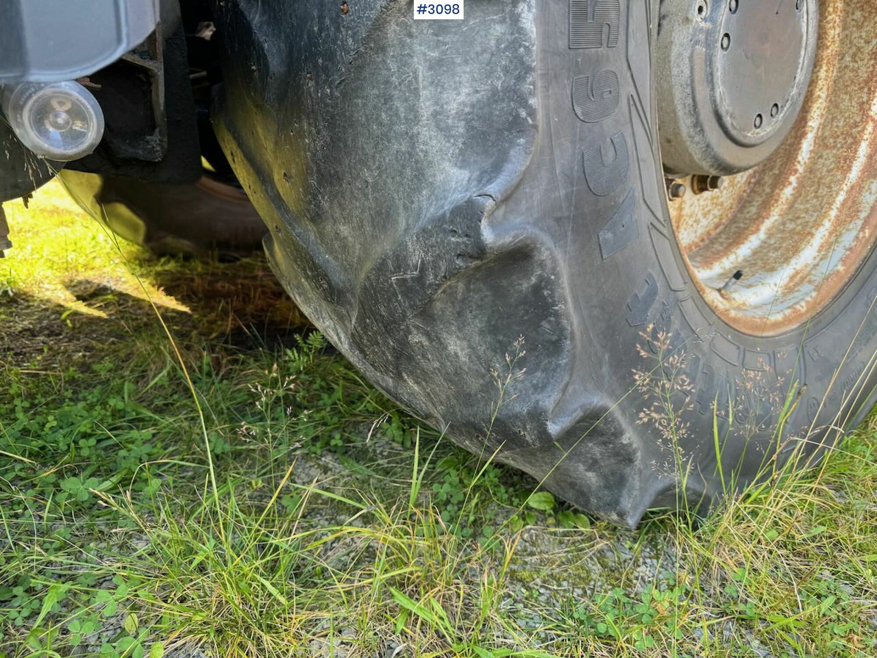 Трактор 2001 JCB Fastrac 3185 4x4. The plow rigged and two sets of tires.: фото 16