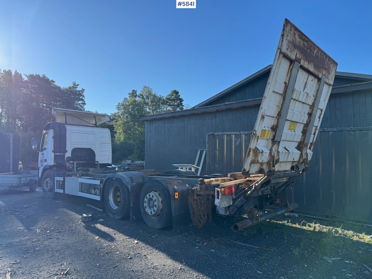 2002 Volvo FM 6x2. - Контейнеровоз/ Змінний кузов вантажівка: фото 5 2002 Volvo FM 6x2. - Контейнеровоз/ Змінний кузов вантажівка: фото 5