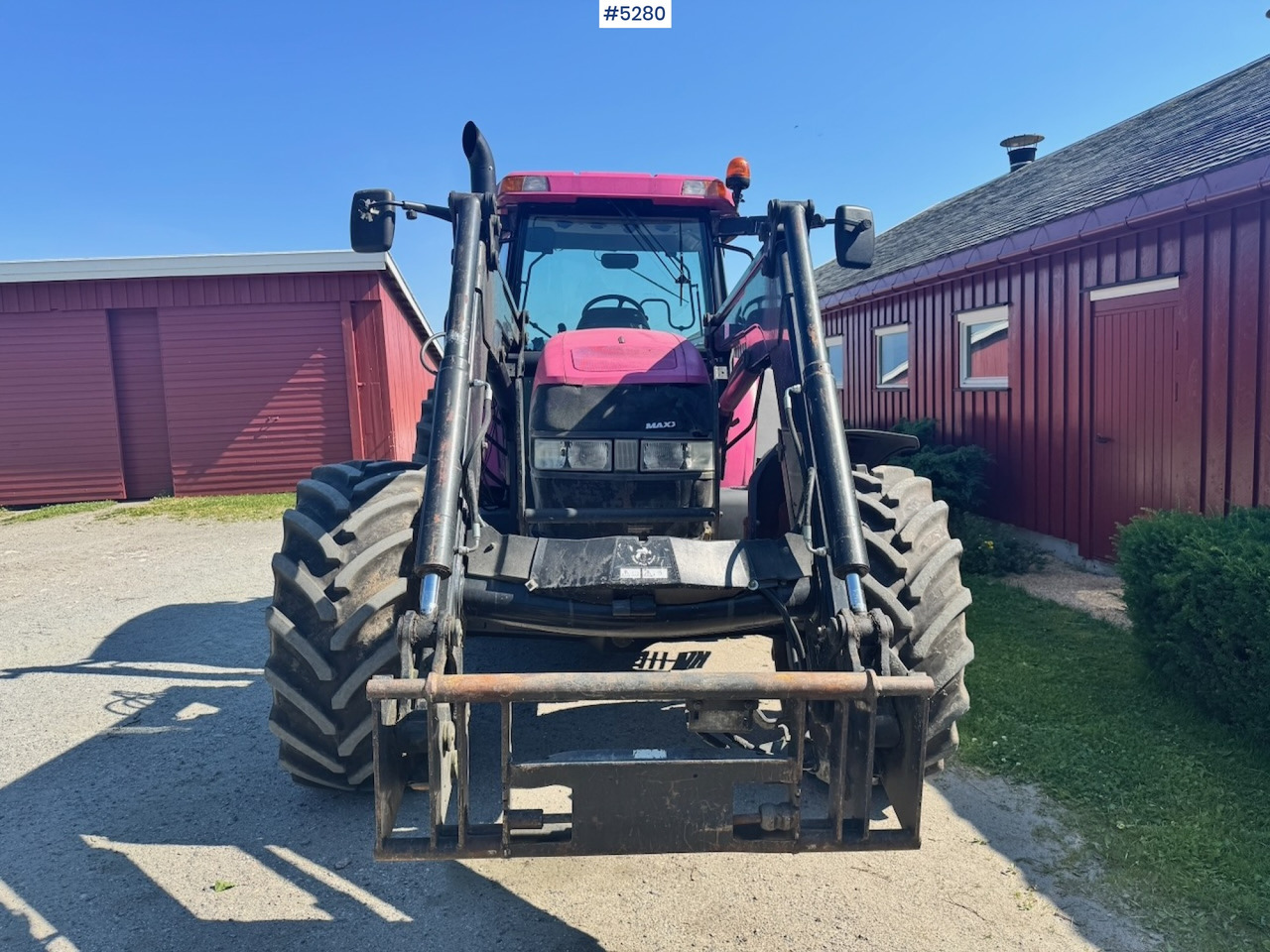 2006 Case MXM120 4x4 with front loader - Трактор: фото 4 2006 Case MXM120 4x4 with front loader - Трактор: фото 4