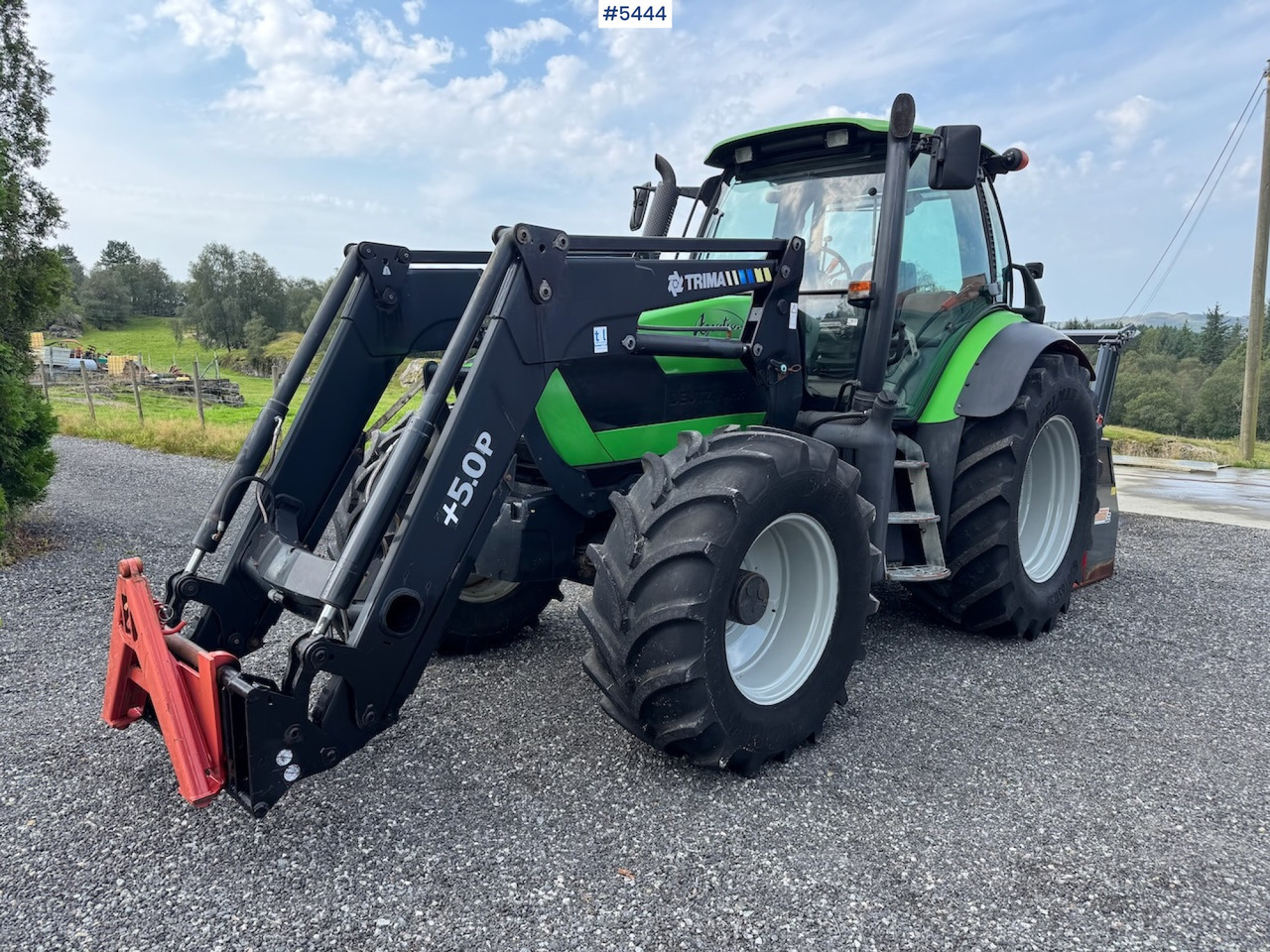 2008 Deutz Fahr Agrotron 150.7 w/ front loader. - Трактор: фото 1 2008 Deutz Fahr Agrotron 150.7 w/ front loader. - Трактор: фото 1