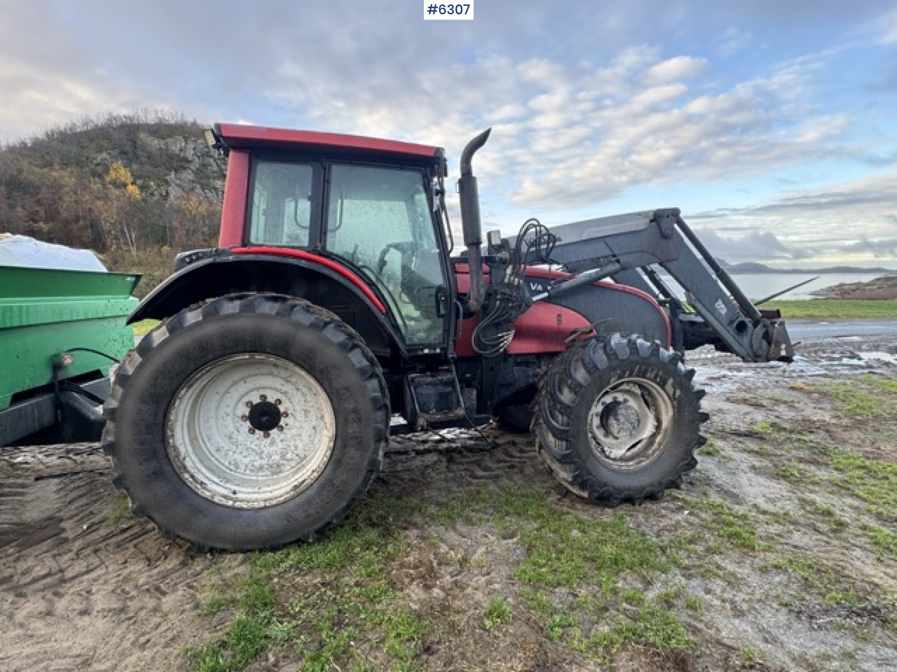 2008 Valtra T190 with front loader and 3rd function. SEE VIDEO! - Трактор: фото 5 2008 Valtra T190 with front loader and 3rd function. SEE VIDEO! - Трактор: фото 5