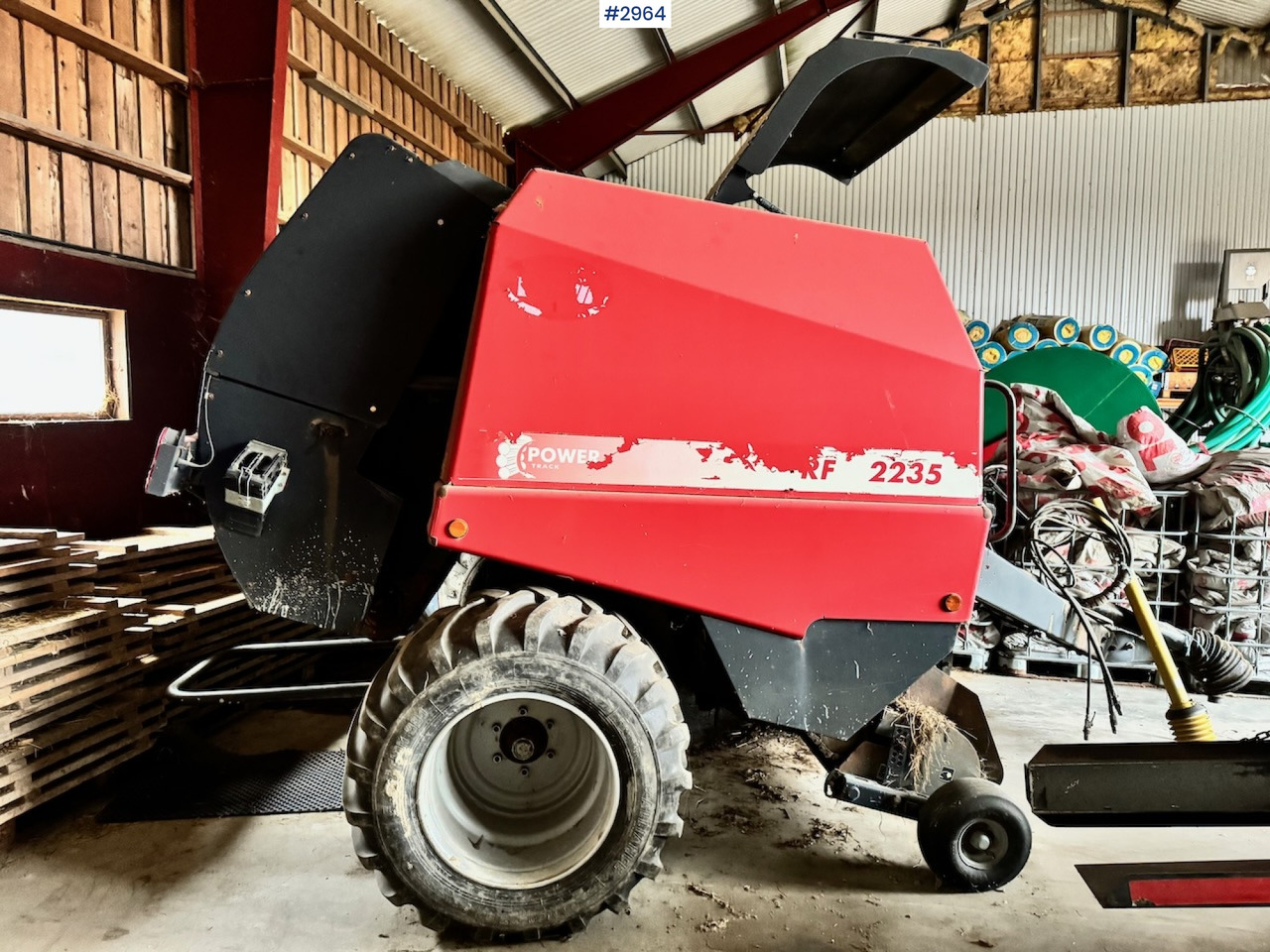 2008 Vicon RF2235 Round baler - Техніка для сінозаготівлі: фото 4 2008 Vicon RF2235 Round baler - Техніка для сінозаготівлі: фото 4