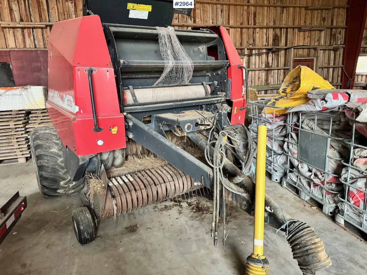 2008 Vicon RF2235 Round baler - Техніка для сінозаготівлі: фото 1 2008 Vicon RF2235 Round baler - Техніка для сінозаготівлі: фото 1