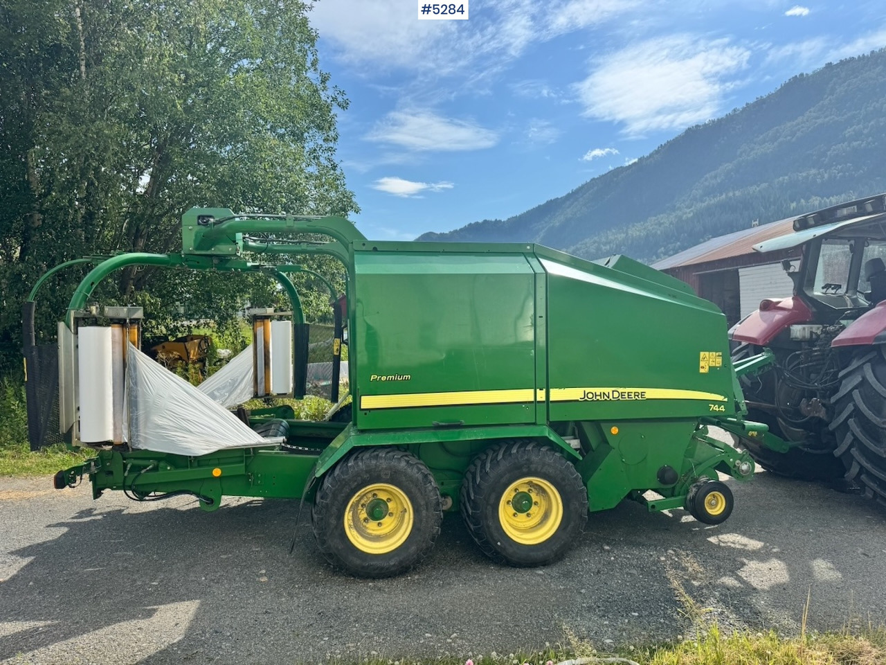 2012 John Deere 744 Combi baler. - Техніка для сінозаготівлі: фото 4 2012 John Deere 744 Combi baler. - Техніка для сінозаготівлі: фото 4