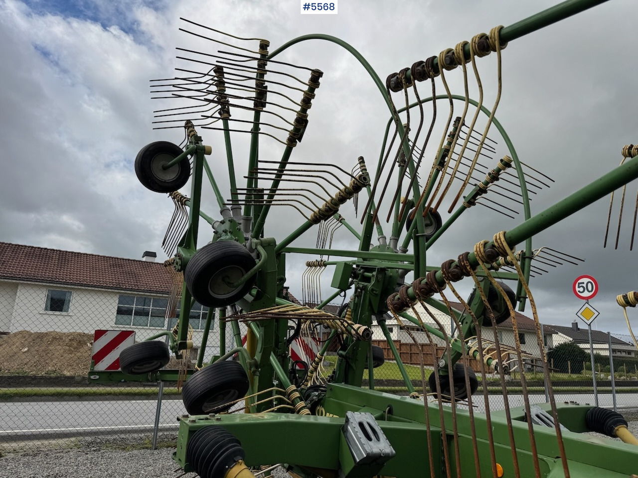 2013 Krone Sawdro 1400 Plus - Техніка для сінозаготівлі: фото 2 2013 Krone Sawdro 1400 Plus - Техніка для сінозаготівлі: фото 2