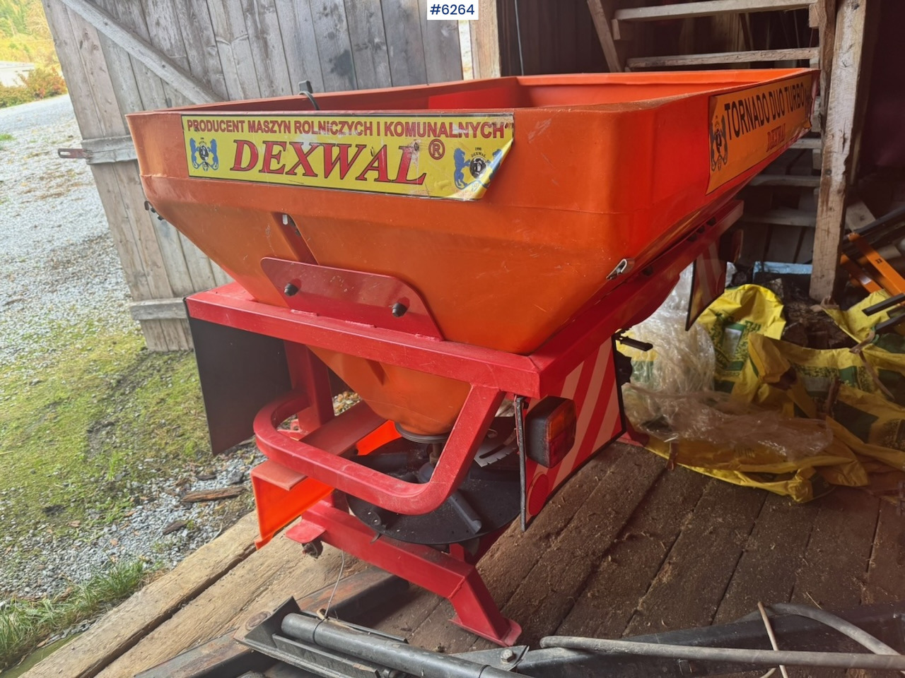 2015 Dexwal Tornado fertilizer spreader - Розкидач добрив: фото 3 2015 Dexwal Tornado fertilizer spreader - Розкидач добрив: фото 3