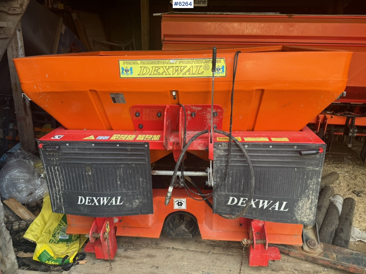 2015 Dexwal Tornado fertilizer spreader - Розкидач добрив: фото 4 2015 Dexwal Tornado fertilizer spreader - Розкидач добрив: фото 4