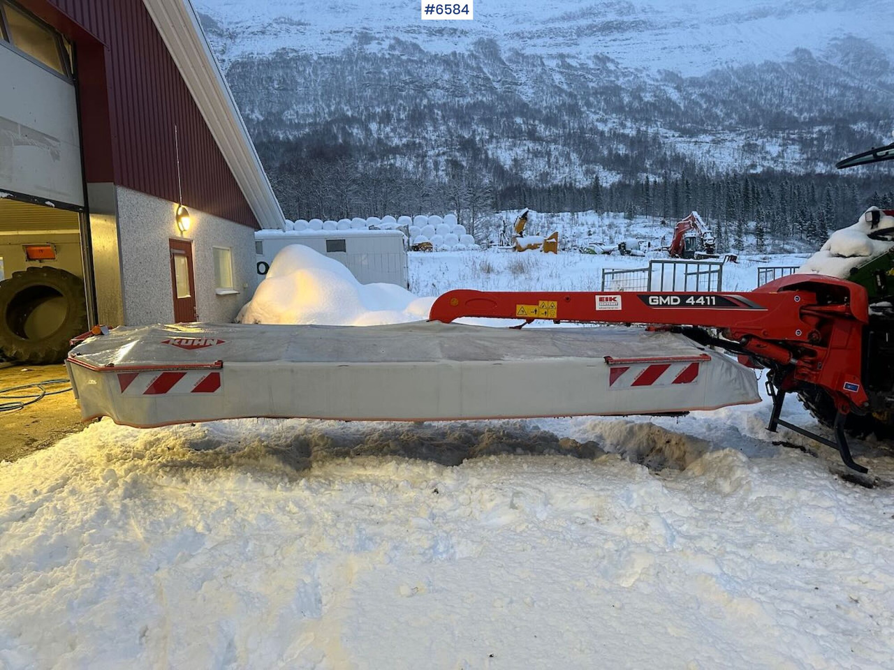 2018 Kuhn GMD 4411-FF slåmaskin - Техніка для сінозаготівлі: фото 5 2018 Kuhn GMD 4411-FF slåmaskin - Техніка для сінозаготівлі: фото 5