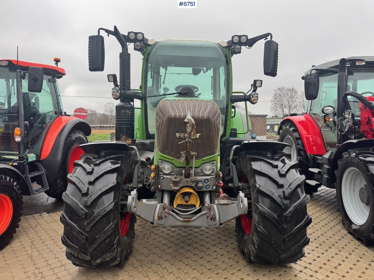 2019 Fendt 313 Vario w/ Front hydraulics and 2 sets of tires. - Трактор: фото 5 2019 Fendt 313 Vario w/ Front hydraulics and 2 sets of tires. - Трактор: фото 5