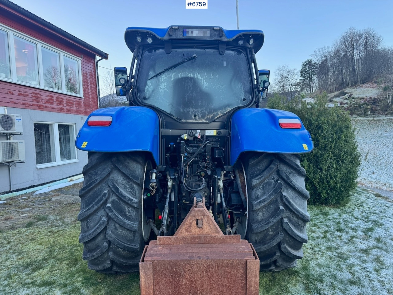 2021 New Holland T6.180 w/ Front loader, 2 sets of tires and Front hydraulics. 2100 hours. - Трактор: фото 5 2021 New Holland T6.180 w/ Front loader, 2 sets of tires and Front hydraulics. 2100 hours. - Трактор: фото 5