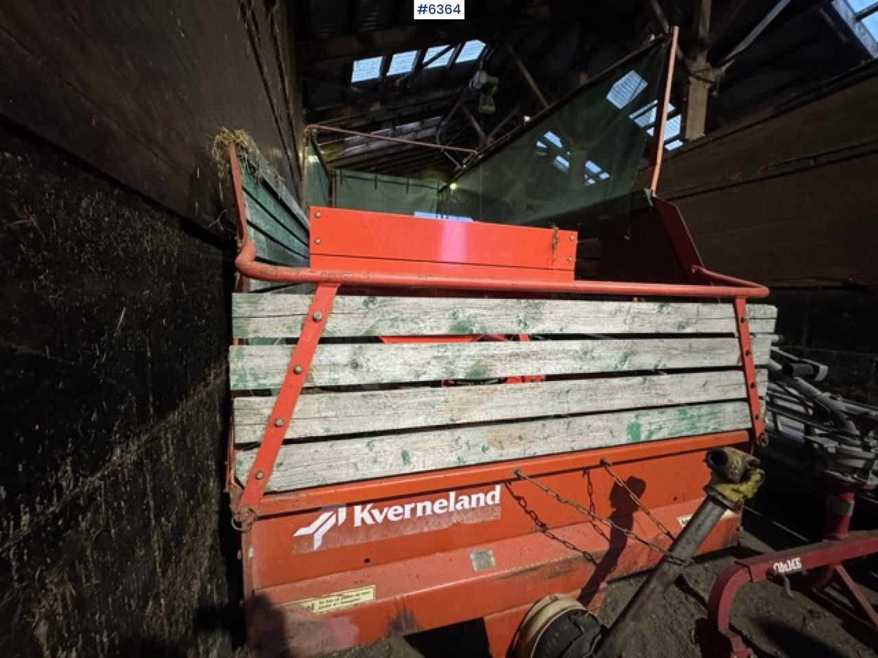 Approx. 1990 Kverneland UN7000 unloading wagon - Техніка для сінозаготівлі: фото 5 Approx. 1990 Kverneland UN7000 unloading wagon - Техніка для сінозаготівлі: фото 5