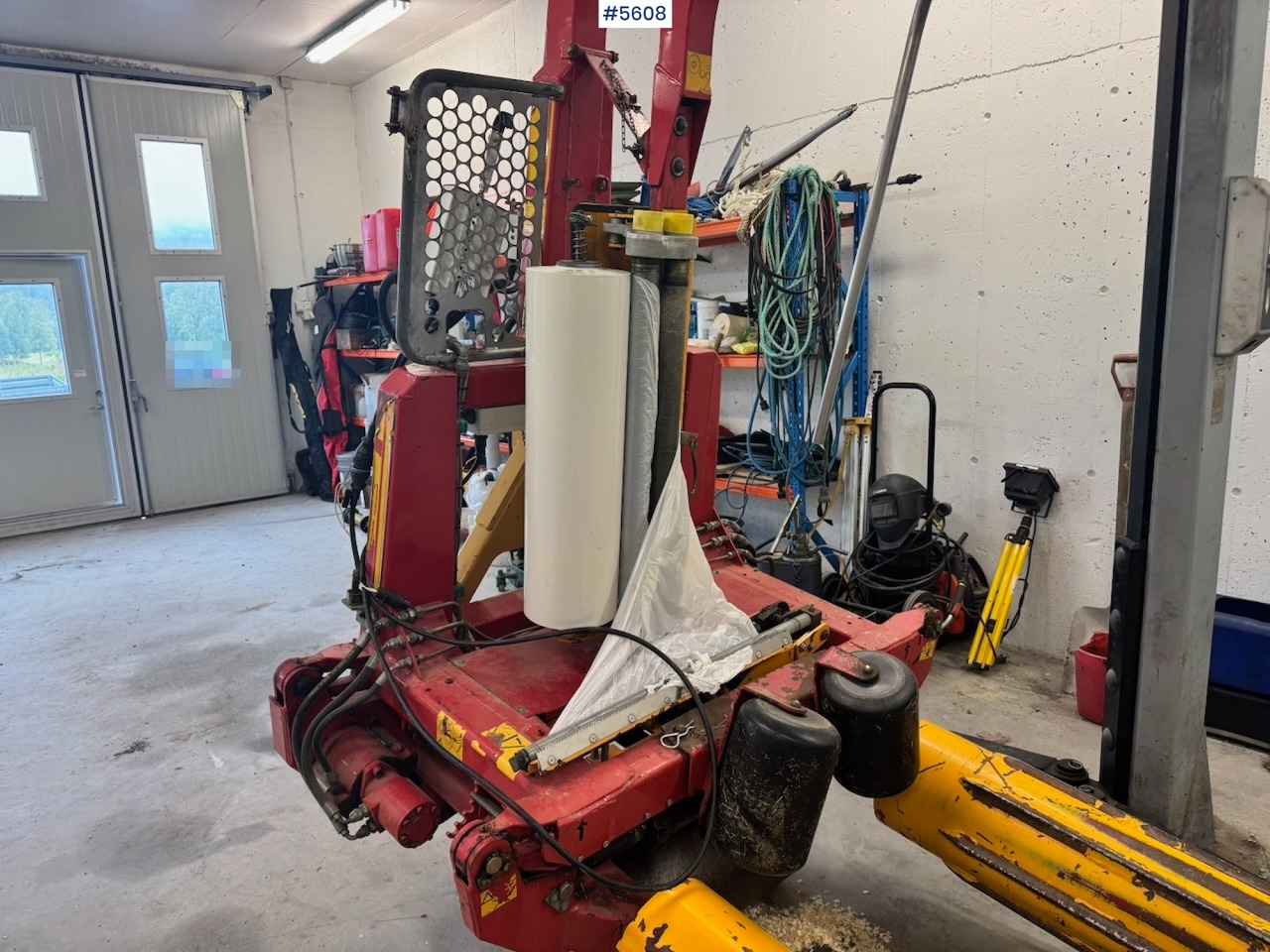 Approx. 2005 Tellefsdal Round Bale Wrapper. New control box - Техніка для сінозаготівлі: фото 4 Approx. 2005 Tellefsdal Round Bale Wrapper. New control box - Техніка для сінозаготівлі: фото 4