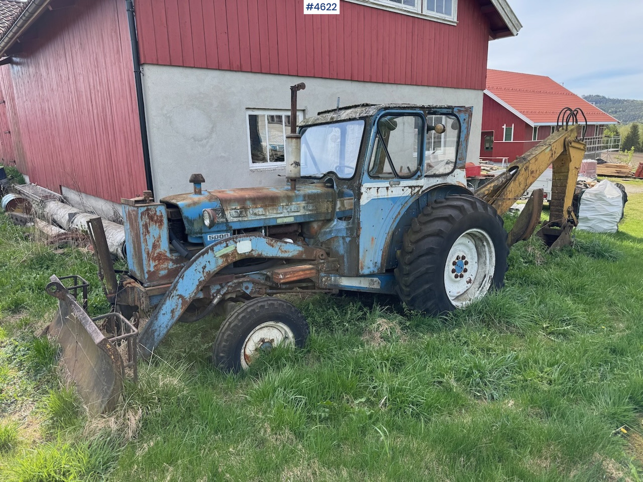 Ford 5000 Backhoe Loader. - Трактор: фото 1 Ford 5000 Backhoe Loader. - Трактор: фото 1