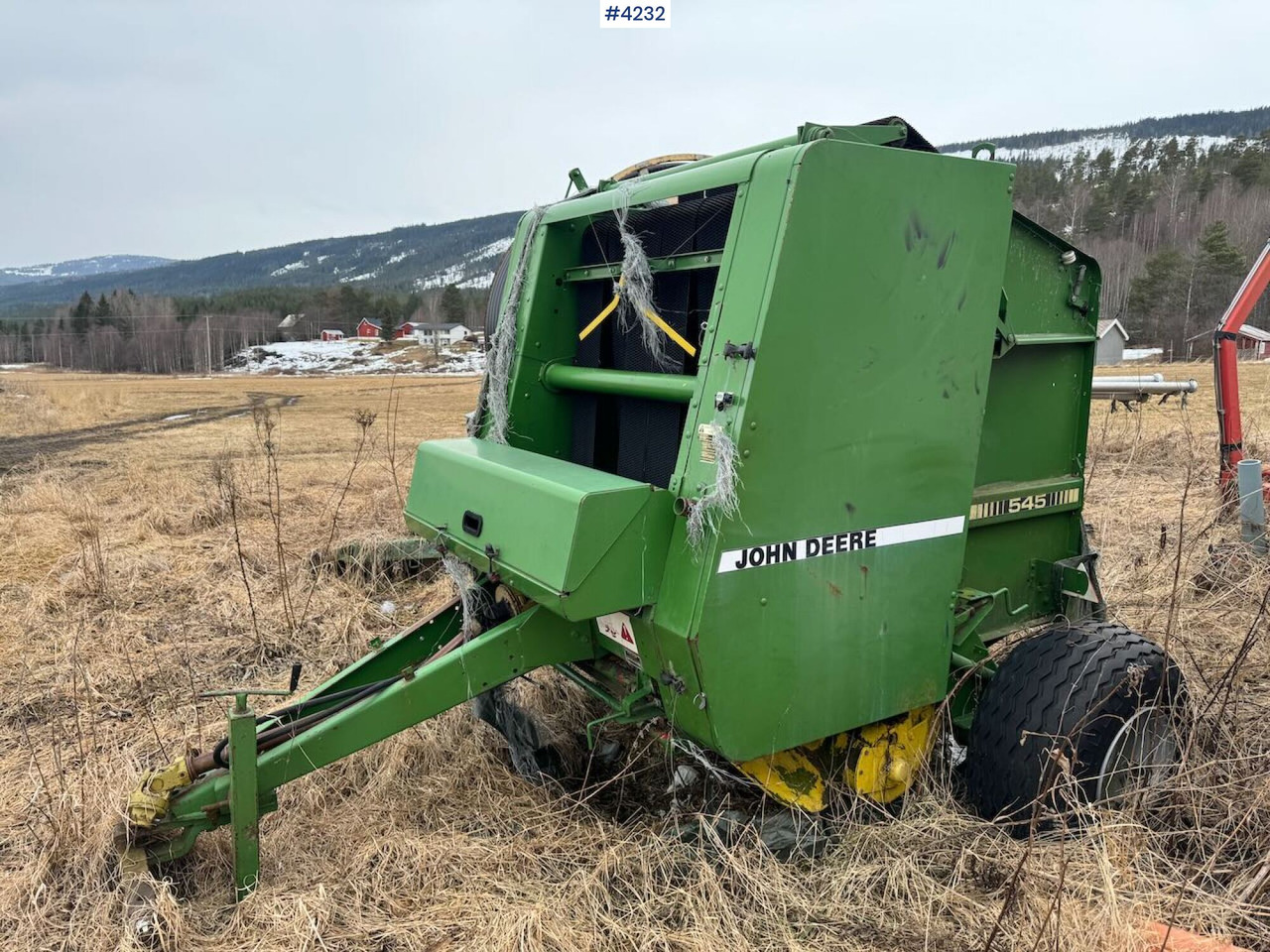 John Deere 545 Round baler - Техніка для сінозаготівлі: фото 1 John Deere 545 Round baler - Техніка для сінозаготівлі: фото 1