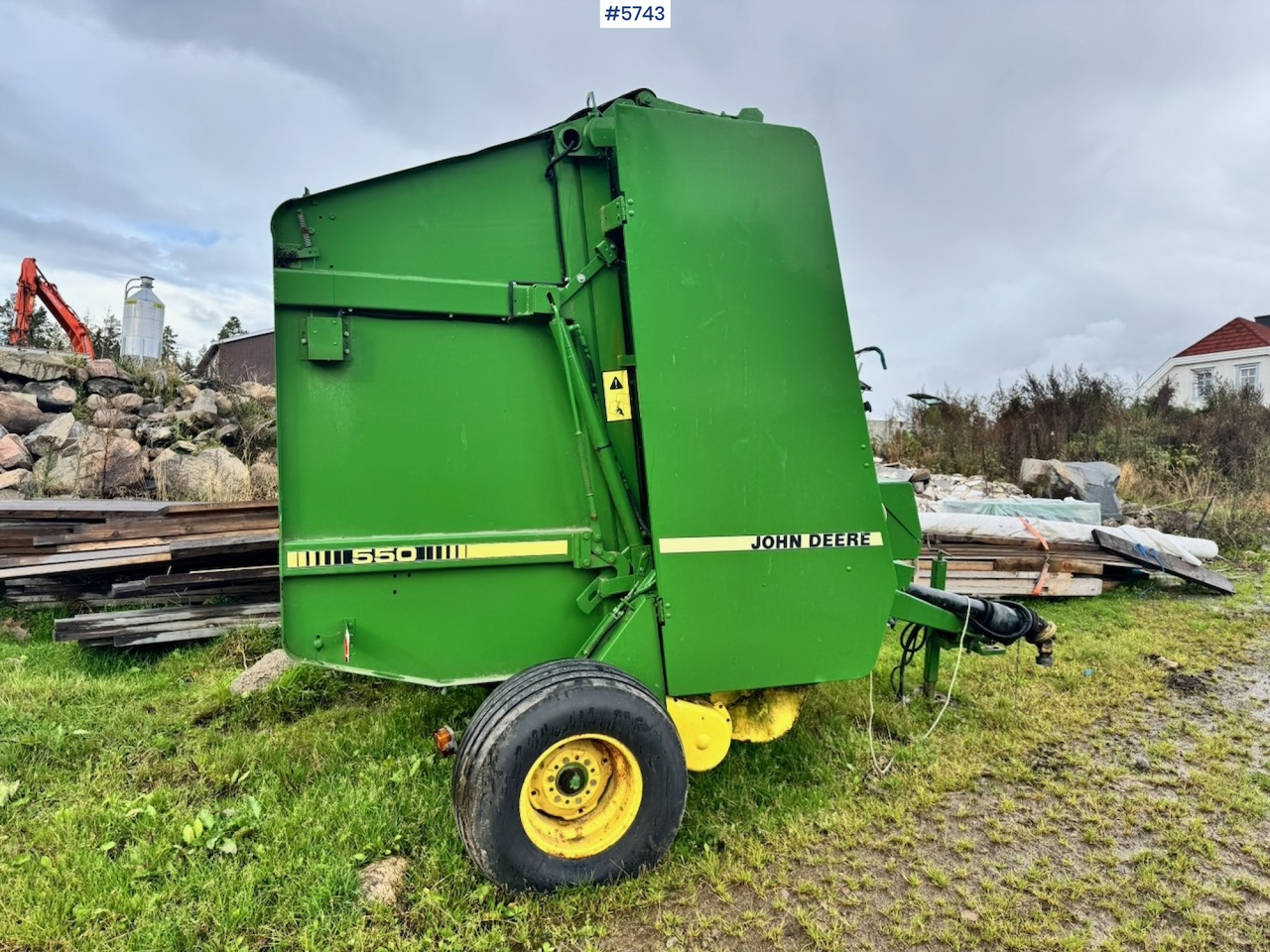 John Deere 550 Round Baler. - Техніка для сінозаготівлі: фото 5 John Deere 550 Round Baler. - Техніка для сінозаготівлі: фото 5