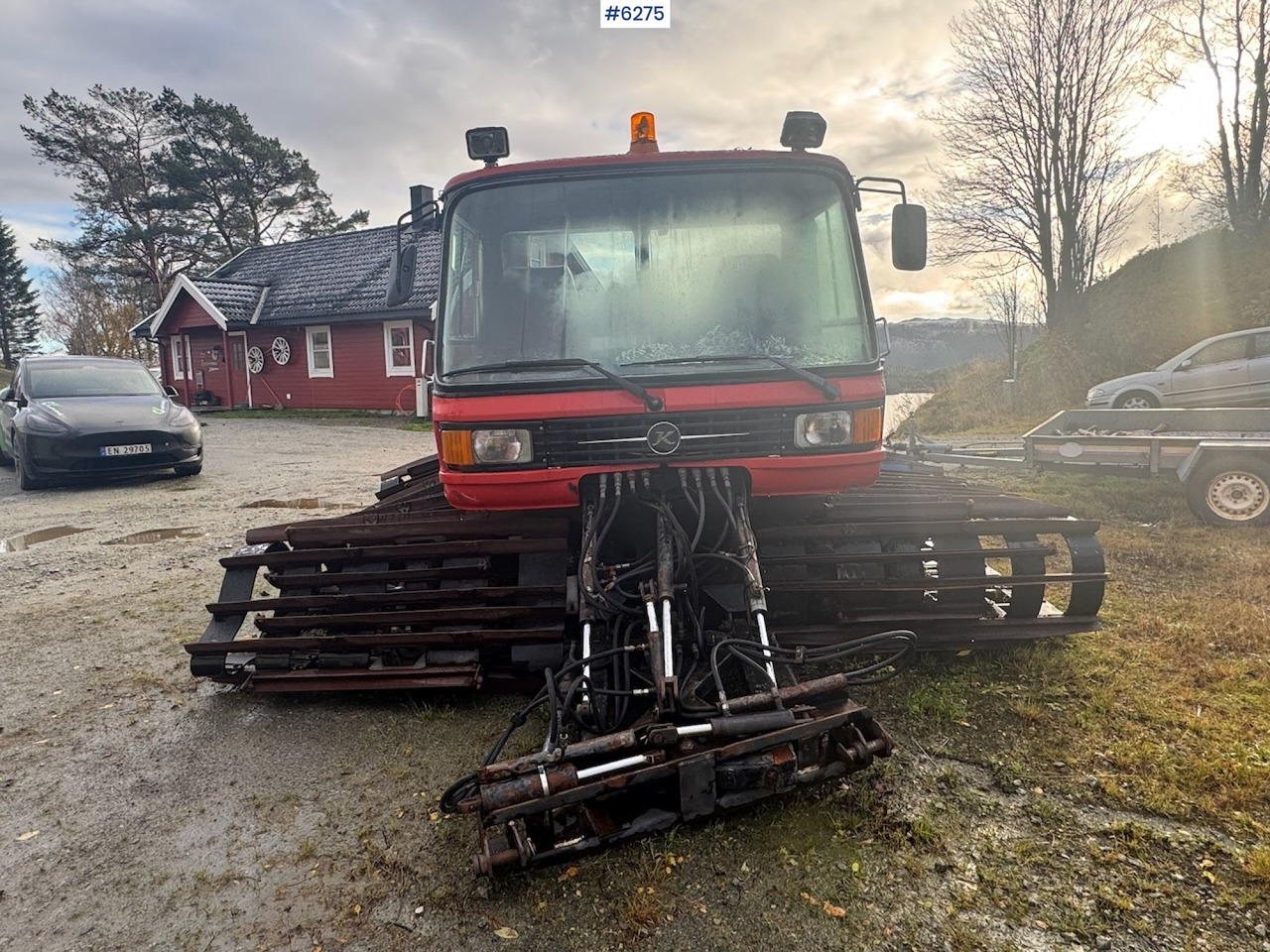 1985 Kässbohrer PB 270DS treadle machine w/ cutters and smoothing board - Комунальна/ Спеціальна техніка: фото 2 1985 Kässbohrer PB 270DS treadle machine w/ cutters and smoothing board - Комунальна/ Спеціальна техніка: фото 2