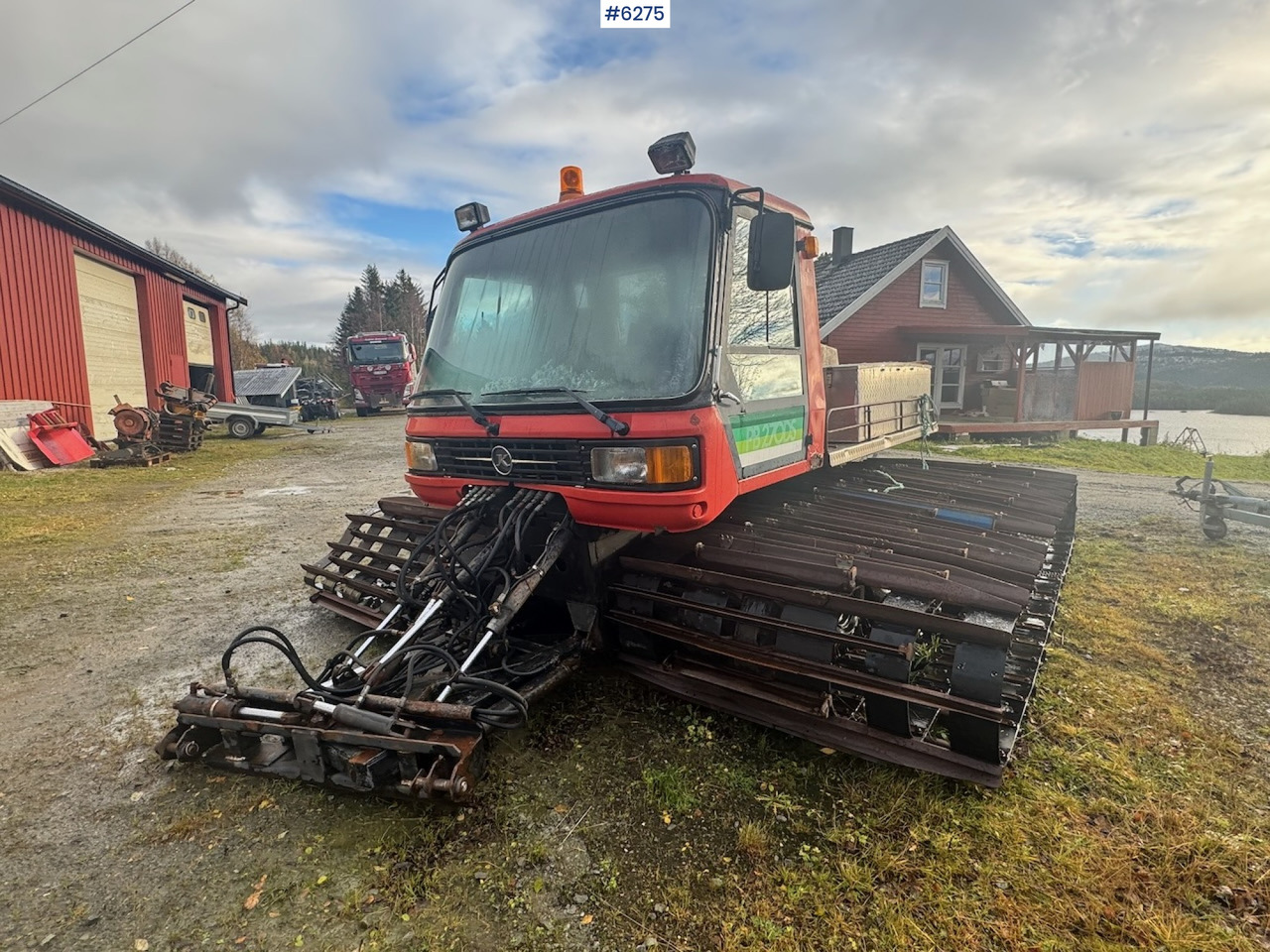 1985 Kässbohrer PB 270DS treadle machine w/ cutters and smoothing board - Комунальна/ Спеціальна техніка: фото 3 1985 Kässbohrer PB 270DS treadle machine w/ cutters and smoothing board - Комунальна/ Спеціальна техніка: фото 3