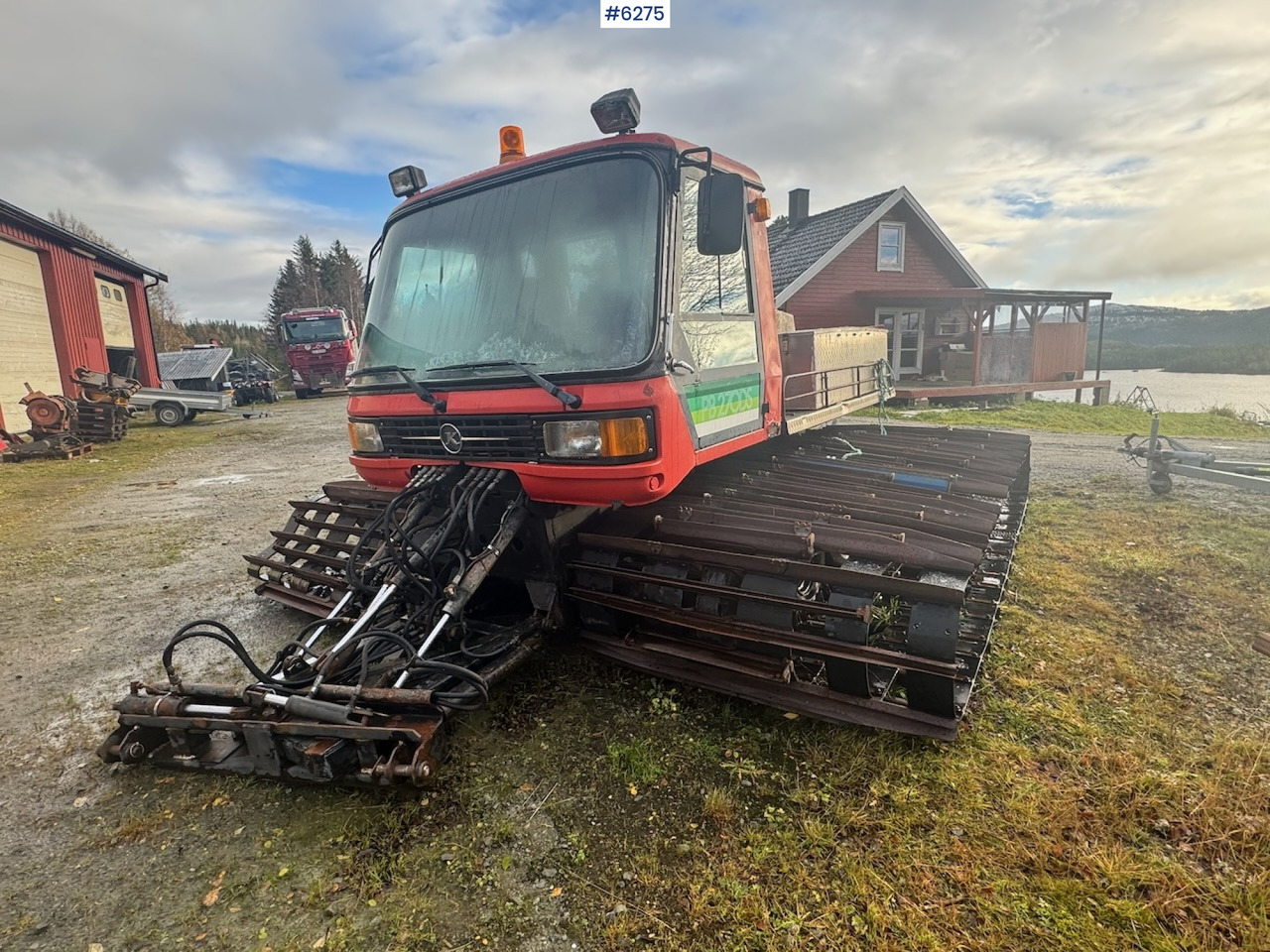 1985 Kässbohrer PB 270DS treadle machine w/ cutters and smoothing board - Комунальна/ Спеціальна техніка: фото 4 1985 Kässbohrer PB 270DS treadle machine w/ cutters and smoothing board - Комунальна/ Спеціальна техніка: фото 4