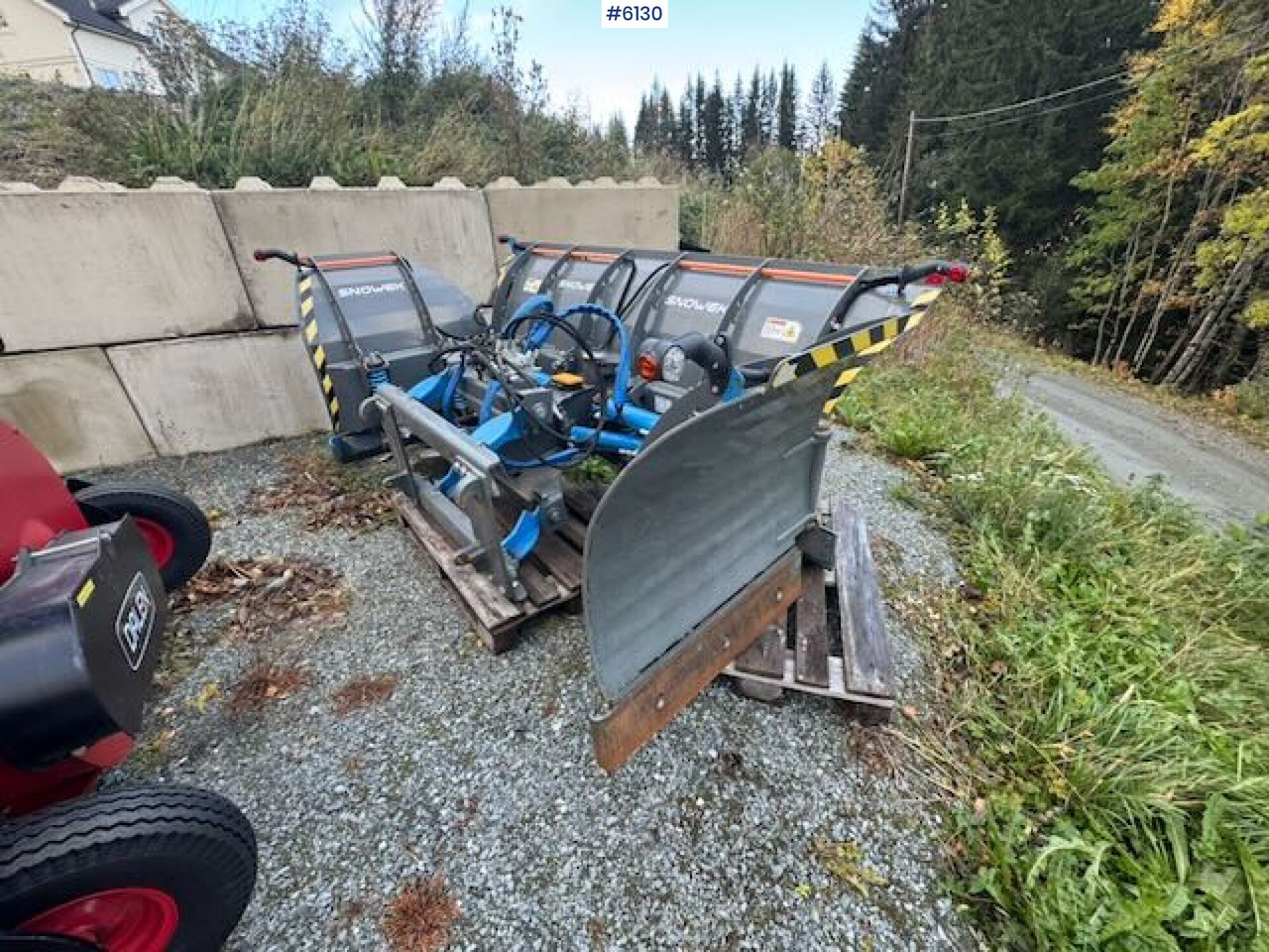 2023 Snowek U420 U-plow w/ remote control! - Комунальна/ Спеціальна техніка: фото 2 2023 Snowek U420 U-plow w/ remote control! - Комунальна/ Спеціальна техніка: фото 2