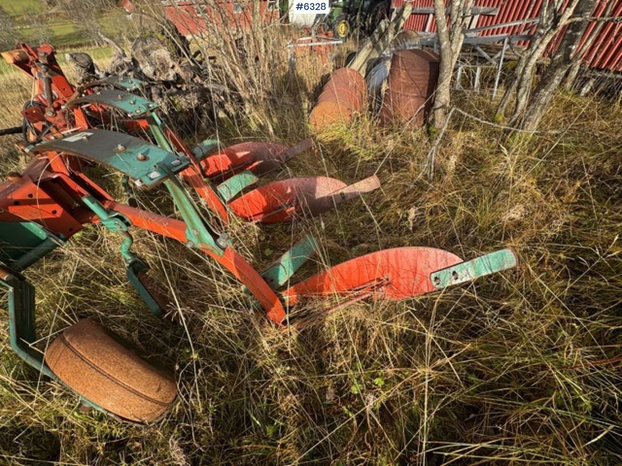 Kverneland 3-furrow plough - Техніка для обробки ґрунту: фото 2 Kverneland 3-furrow plough - Техніка для обробки ґрунту: фото 2