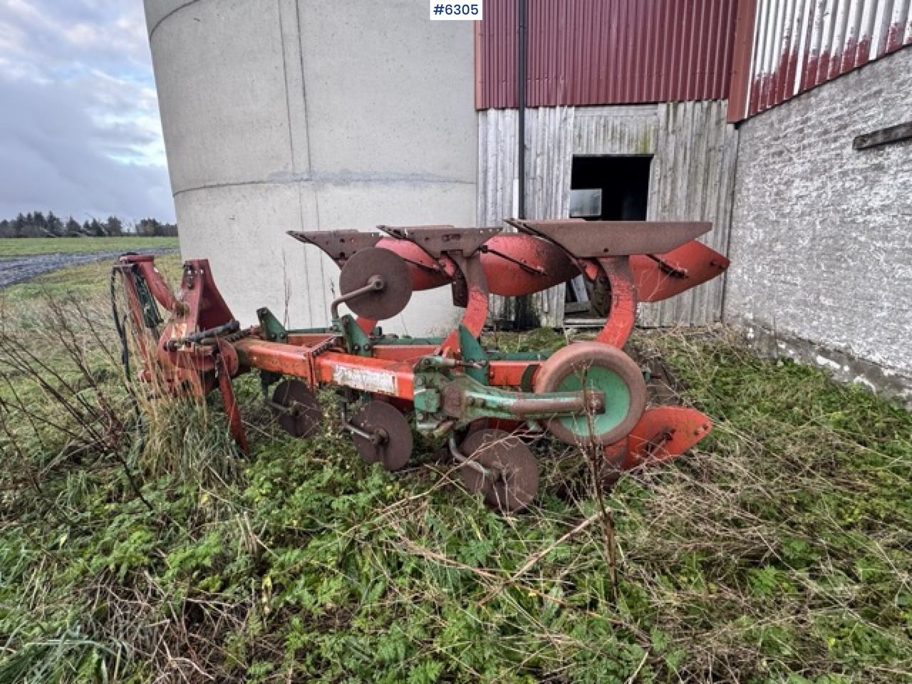 Kverneland 3-furrow reversible plough - Техніка для обробки ґрунту: фото 1 Kverneland 3-furrow reversible plough - Техніка для обробки ґрунту: фото 1