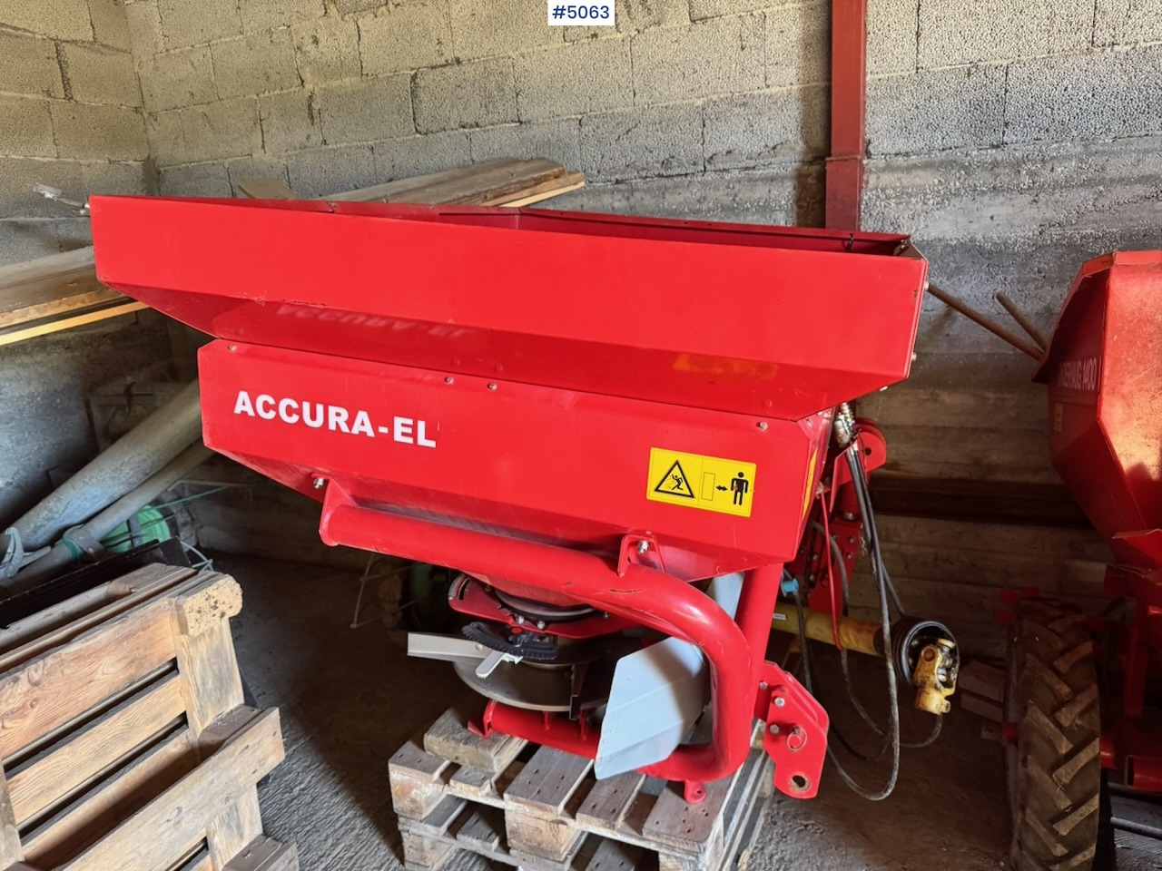 Kverneland Accord Fertilizer spreader - Розкидач добрив: фото 1 Kverneland Accord Fertilizer spreader - Розкидач добрив: фото 1
