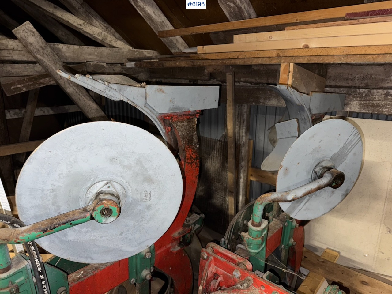 Техніка для обробки ґрунту Kverneland Mod. E 3 2-furrow reversible plough.: фото 10 Техніка для обробки ґрунту Kverneland Mod. E 3 2-furrow reversible plough.: фото 10