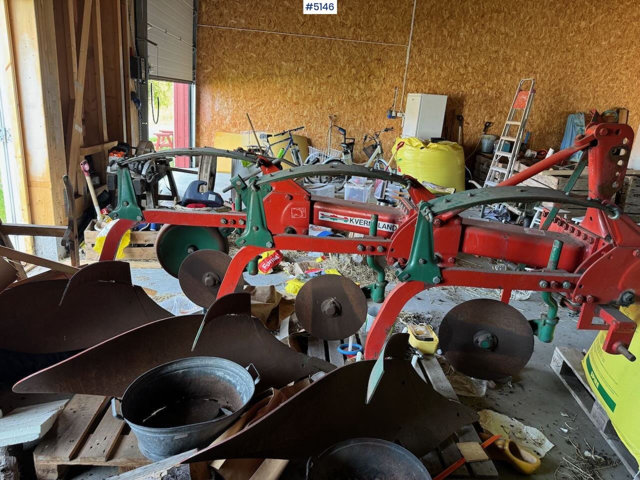 Kverneland Model A 3-furrow plough - Техніка для обробки ґрунту: фото 2 Kverneland Model A 3-furrow plough - Техніка для обробки ґрунту: фото 2