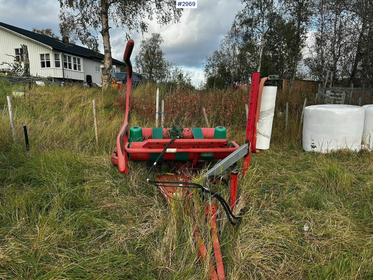 Kverneland UN 7335 round bale packs - Техніка для сінозаготівлі: фото 2 Kverneland UN 7335 round bale packs - Техніка для сінозаготівлі: фото 2